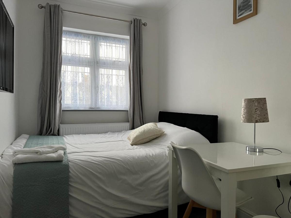 Starlet Property Wanstead Exterior foto